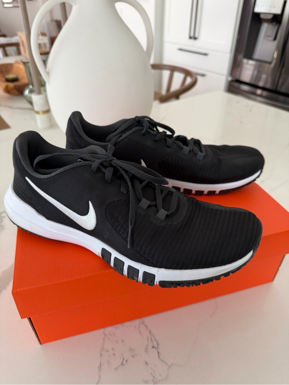 Nike Flex Control 4 Sneakers Men’s 10